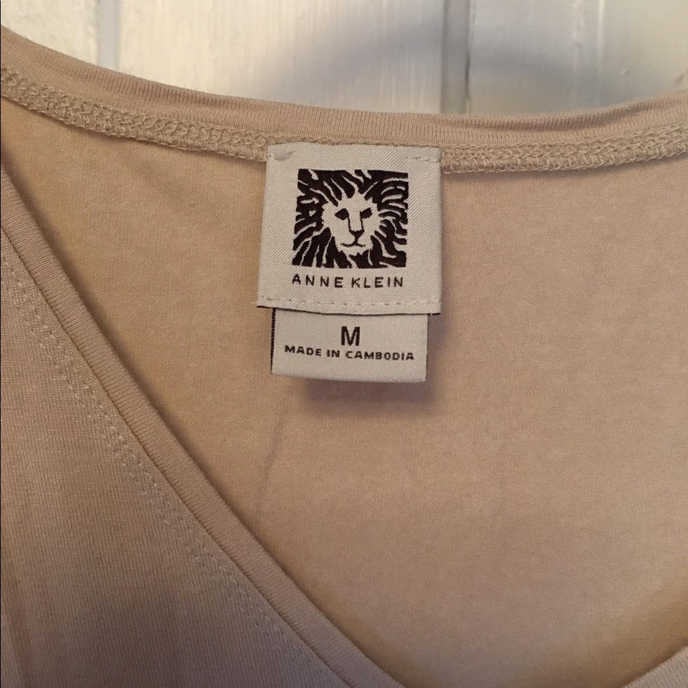 Anne Klein beige long sleeve top - Picture 3 of 3