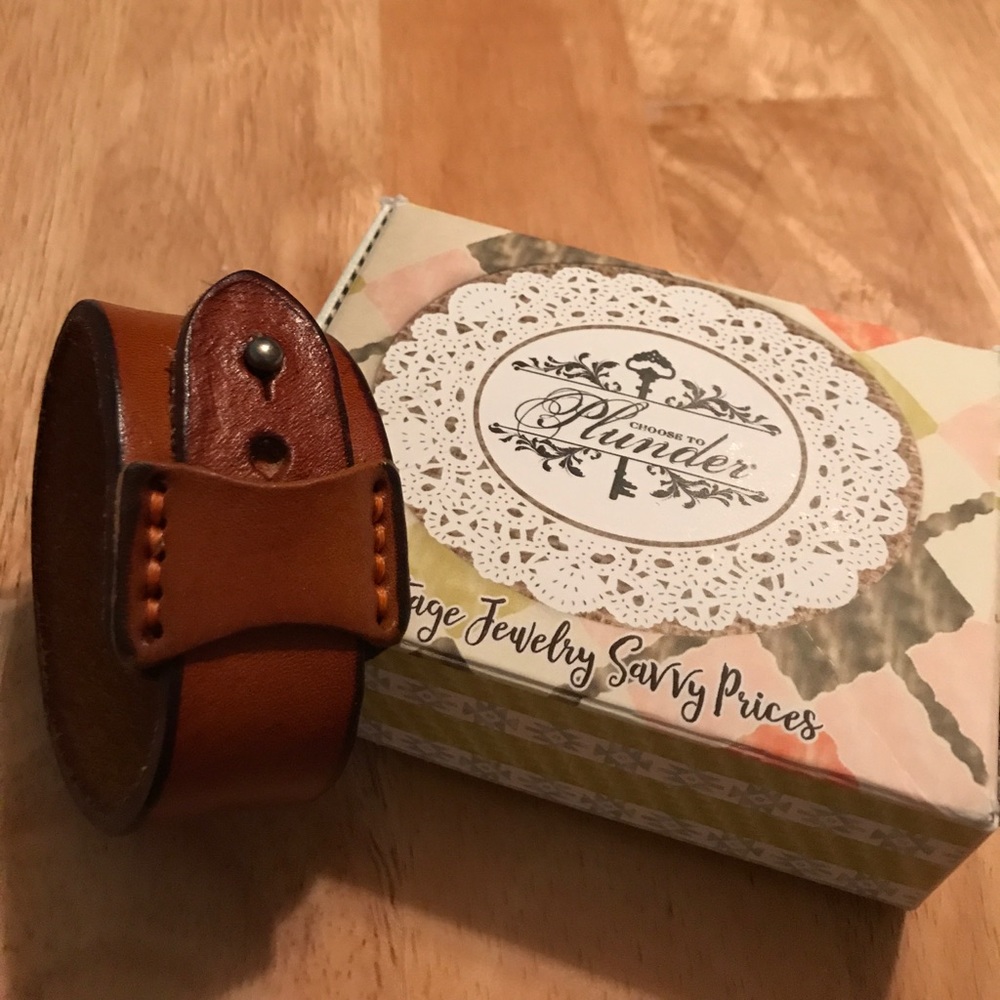 Plunder Design: Pippa cuff