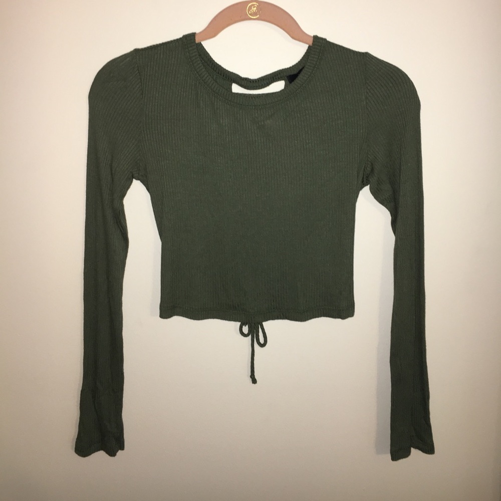 Forever 21 long sleeve crop top