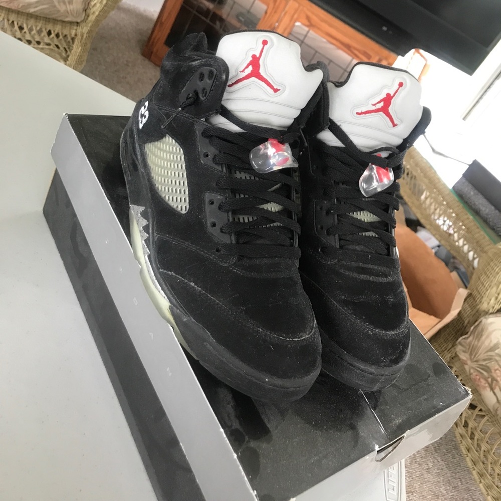 Jordan Metallic 5s - Picture 1 of 4
