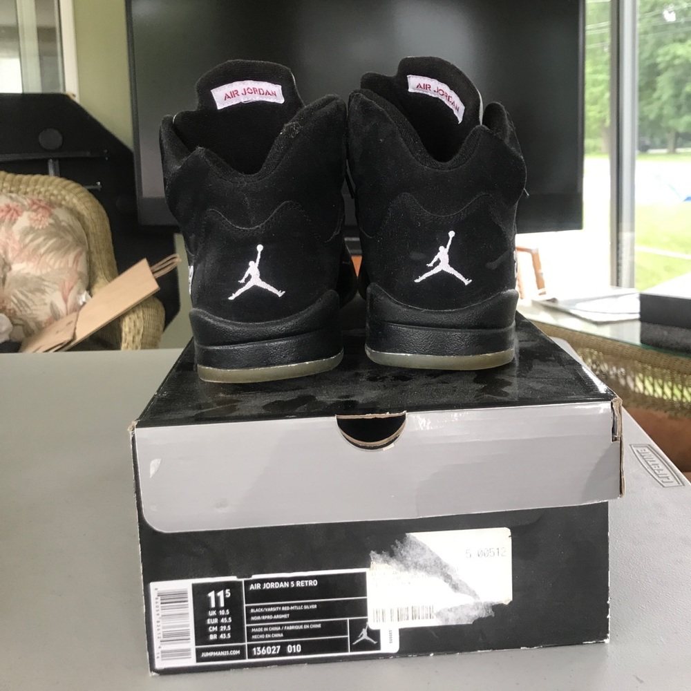 Jordan Metallic 5s - Picture 3 of 4