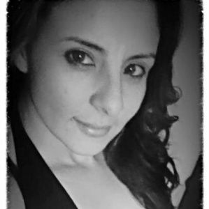 Meet your Posher, Corina