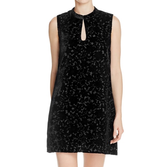 Juke black velvet dress - Picture 1 of 3