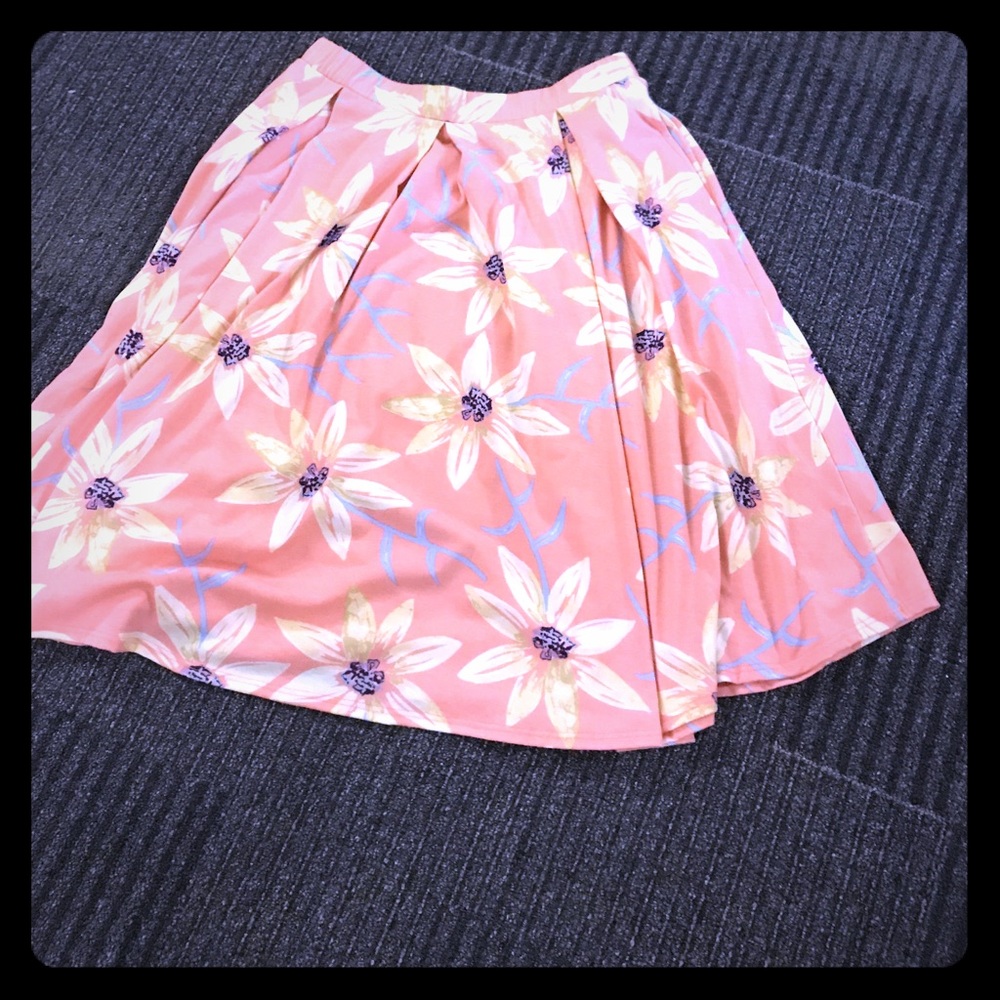 Medium lularoe Madison skirt