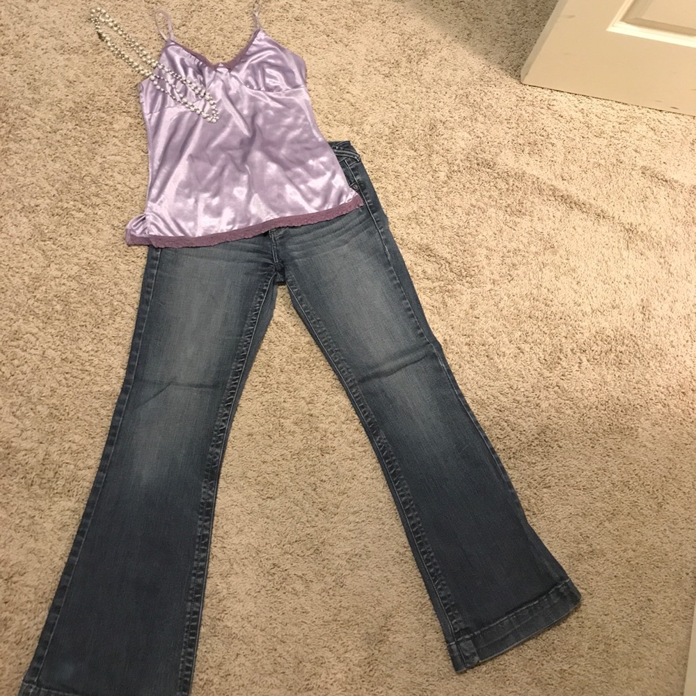 Refuge jeans size 9S in great condition