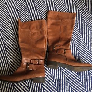 Tan Zip-Up Boots