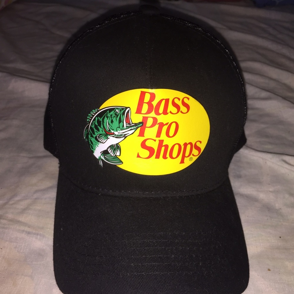 Bass Pro Shops Snap Back Hat🐟