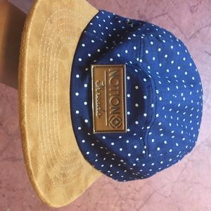 Notion Threads hat