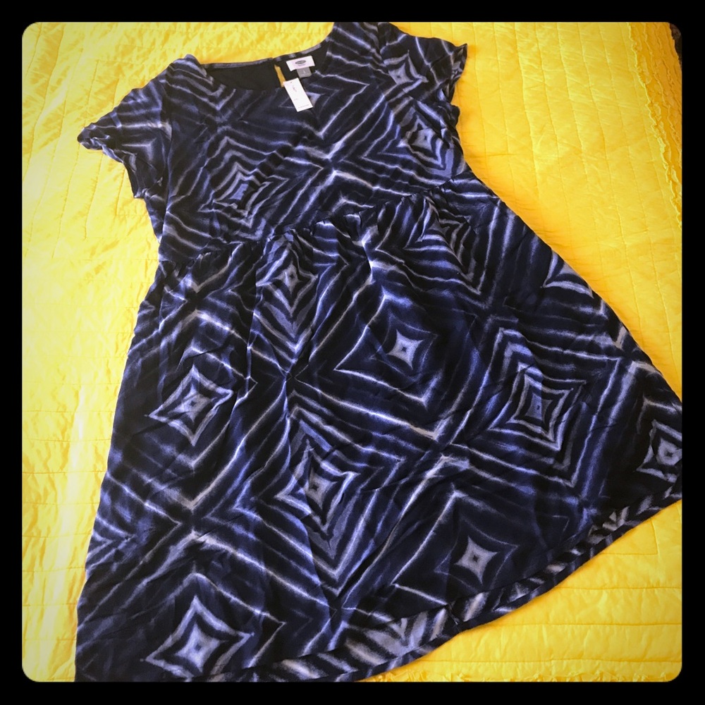 Old Navy Patterned Swing Dress