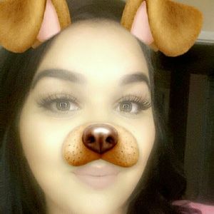 Meet your Posher, Mariela