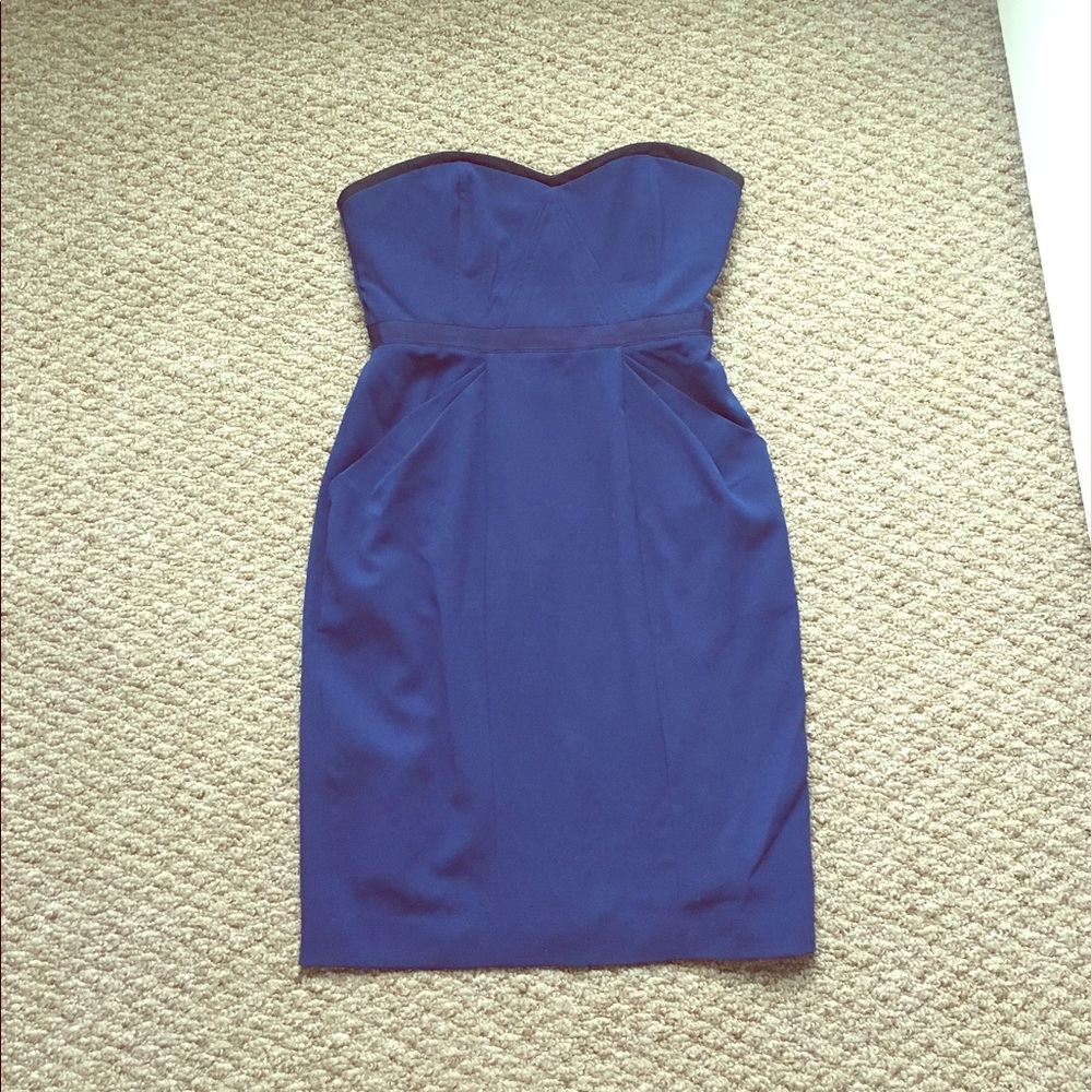 NWOT. BCBGMAXAZRIA strapless cocktail dress