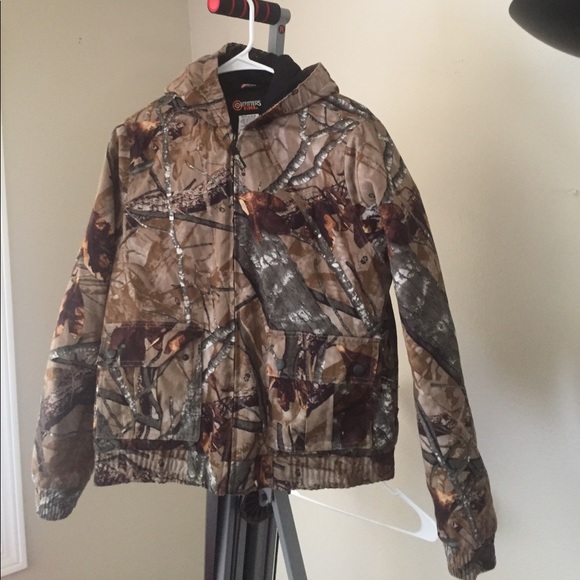 outfitters ridge Other - Youth camo Outfitters Ridge jacket