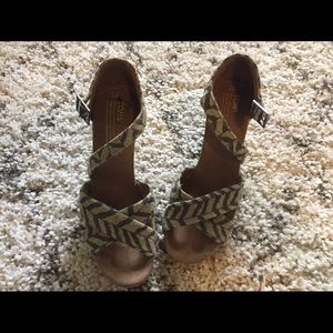 TOMS wedge sandals