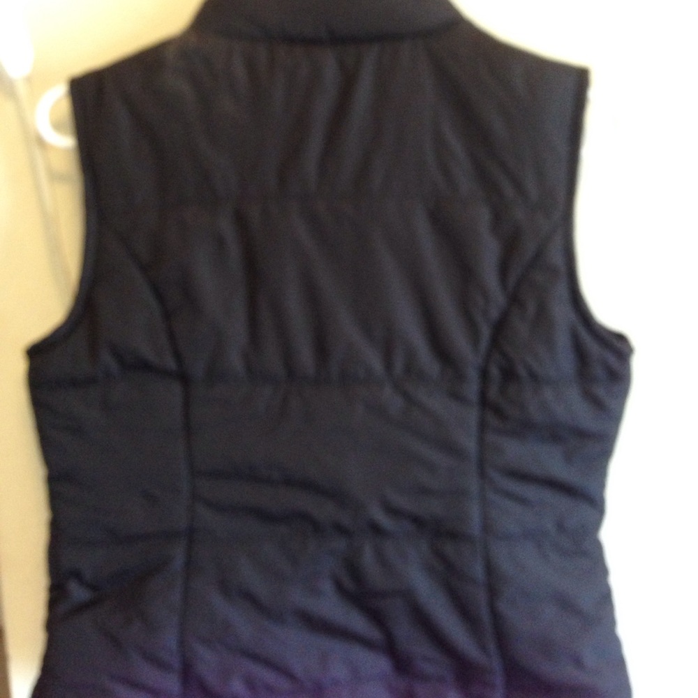 Cute Vest - Picture 3 of 3