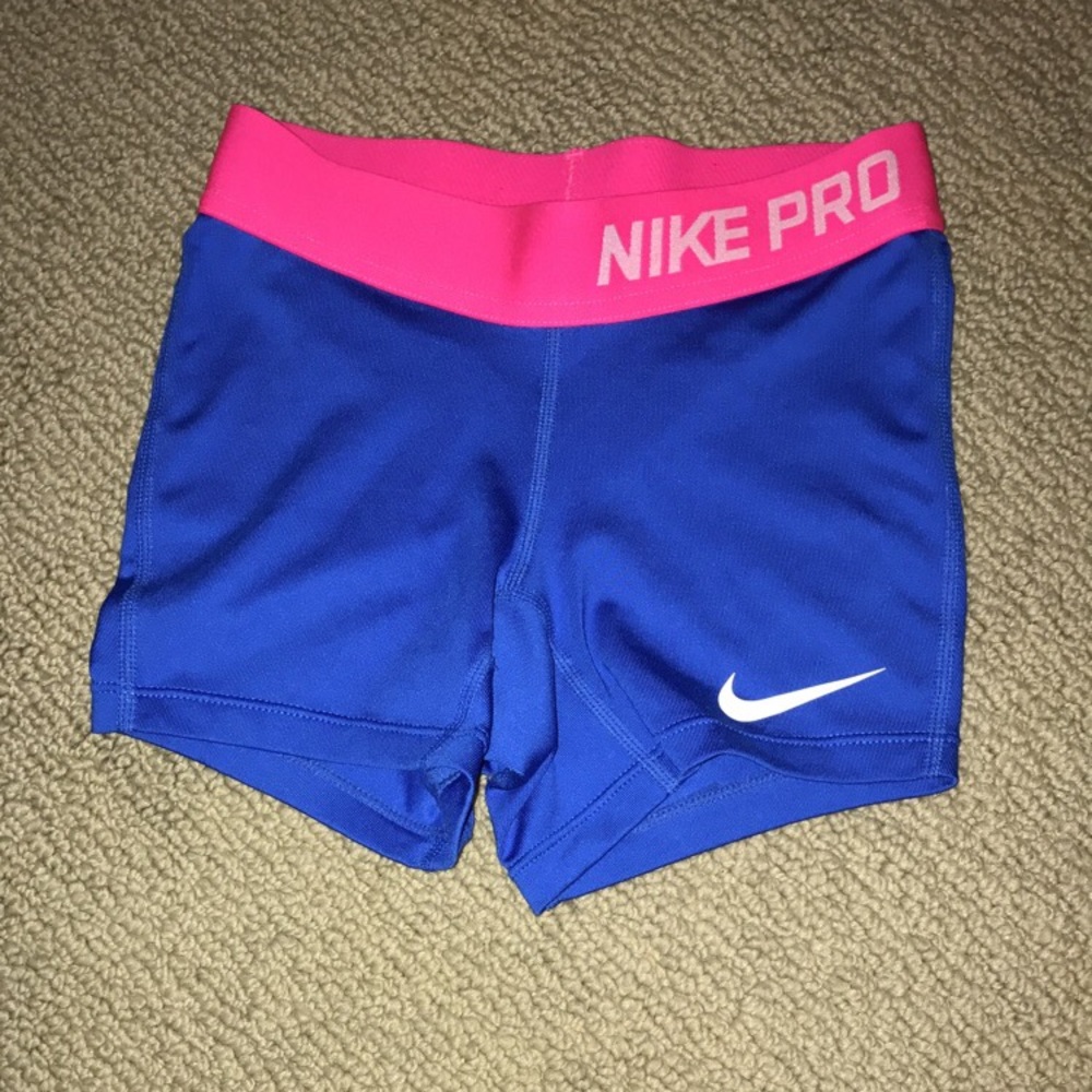Youth XS NIKE pros