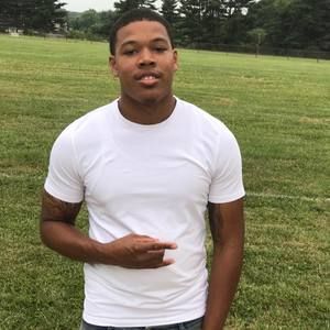 Meet your Posher, Dominic