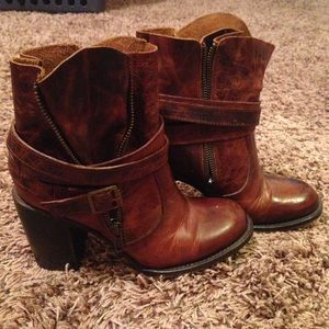 Freebird Booties - Size 6!