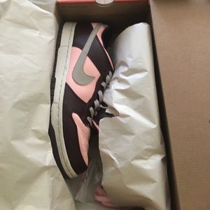 Women's dunk low pro