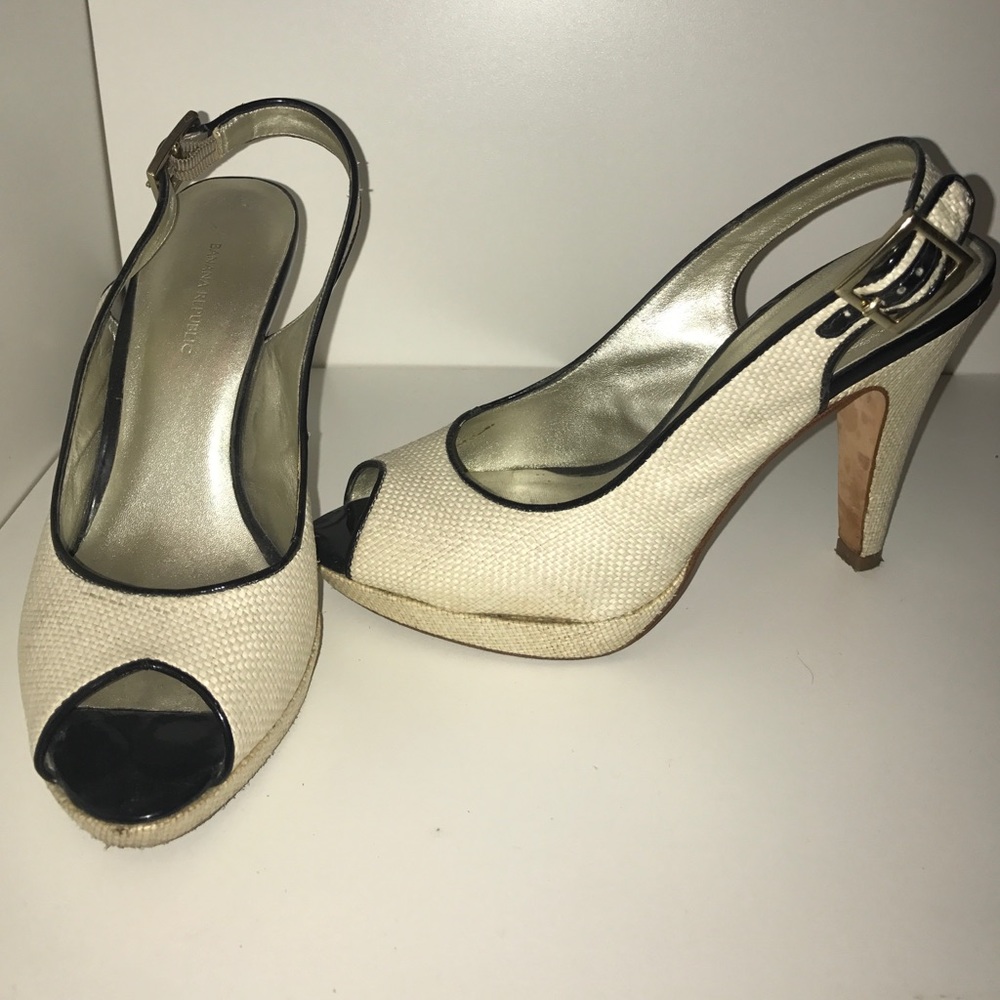 Banana Republic slingback heels size 7