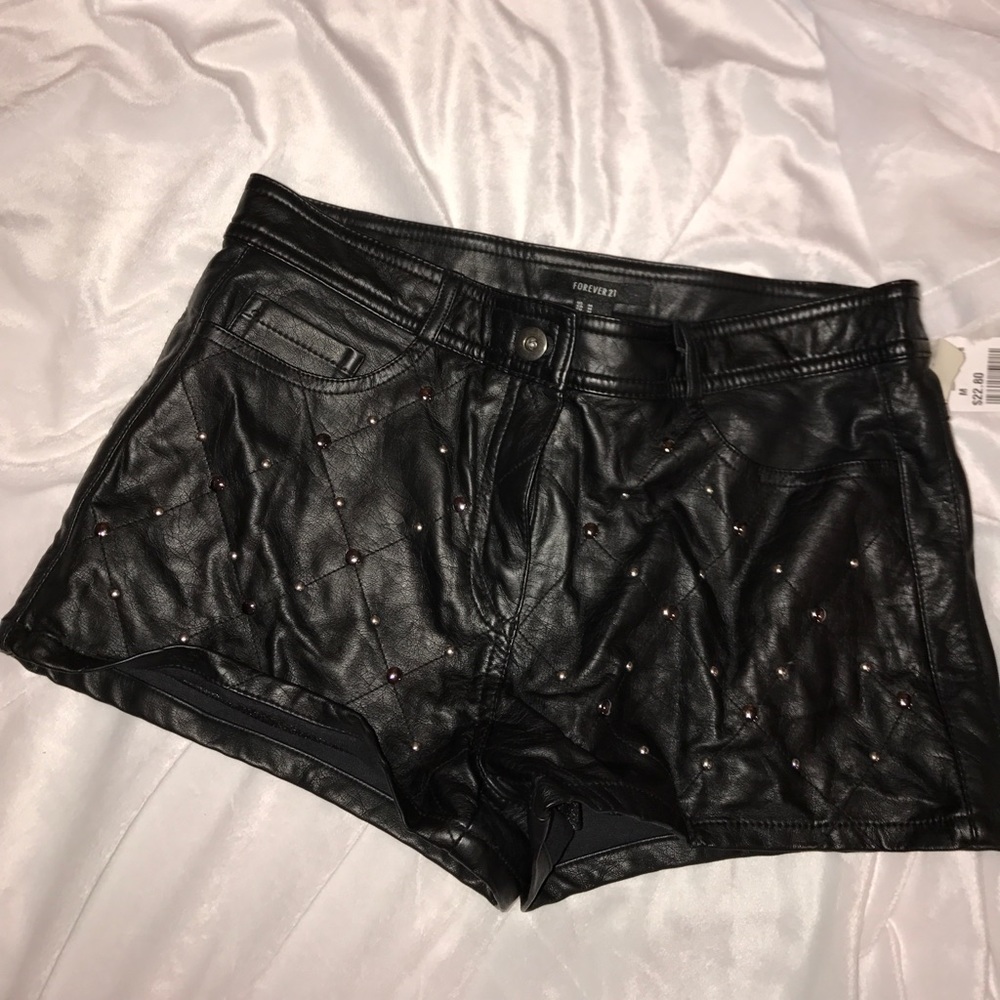 FOREVER21 shorts