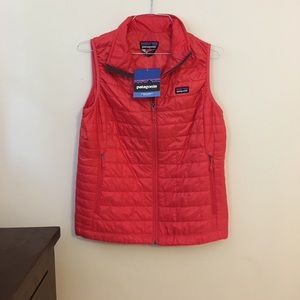 Patagonia Women's Puff Vest size L