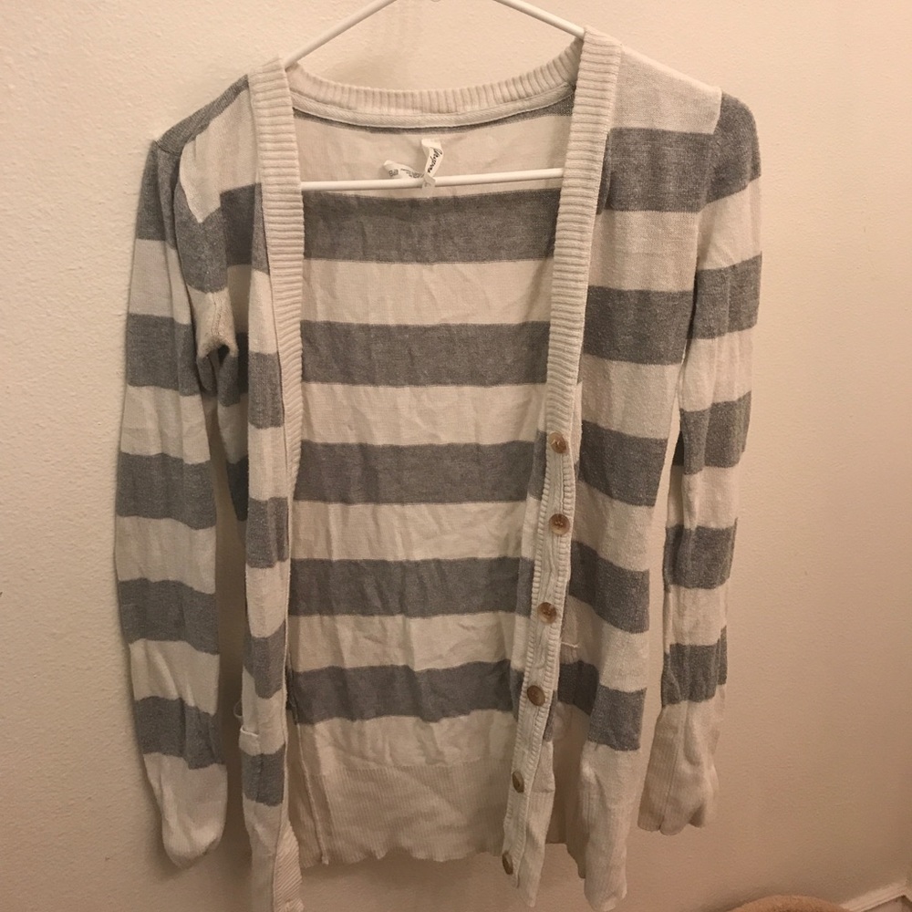 Stripped long sleeve