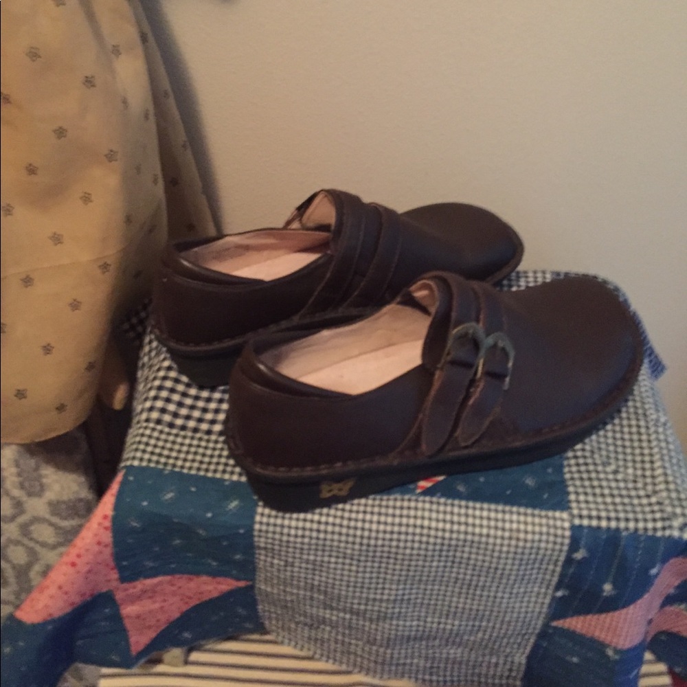 Alegria by PG Lite Paloma Mary Janes