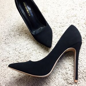 Shoe Republic LA Black Faux Suede Pumps