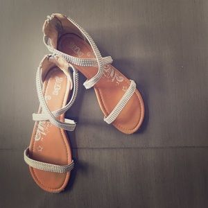 Size 8 silver sparkly sandals