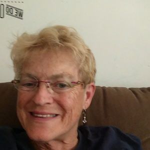 Meet your Posher, Debbie