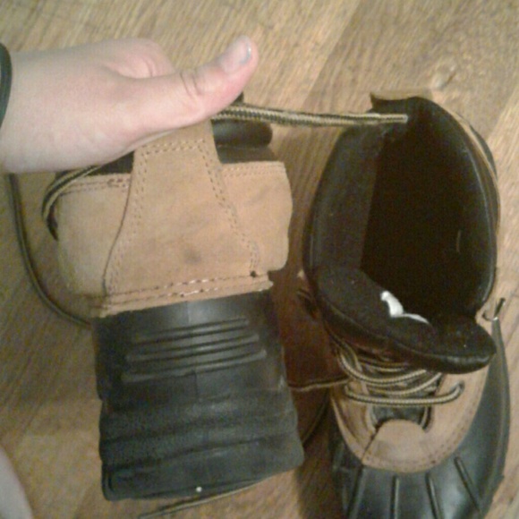 Boots - Picture 4 of 5