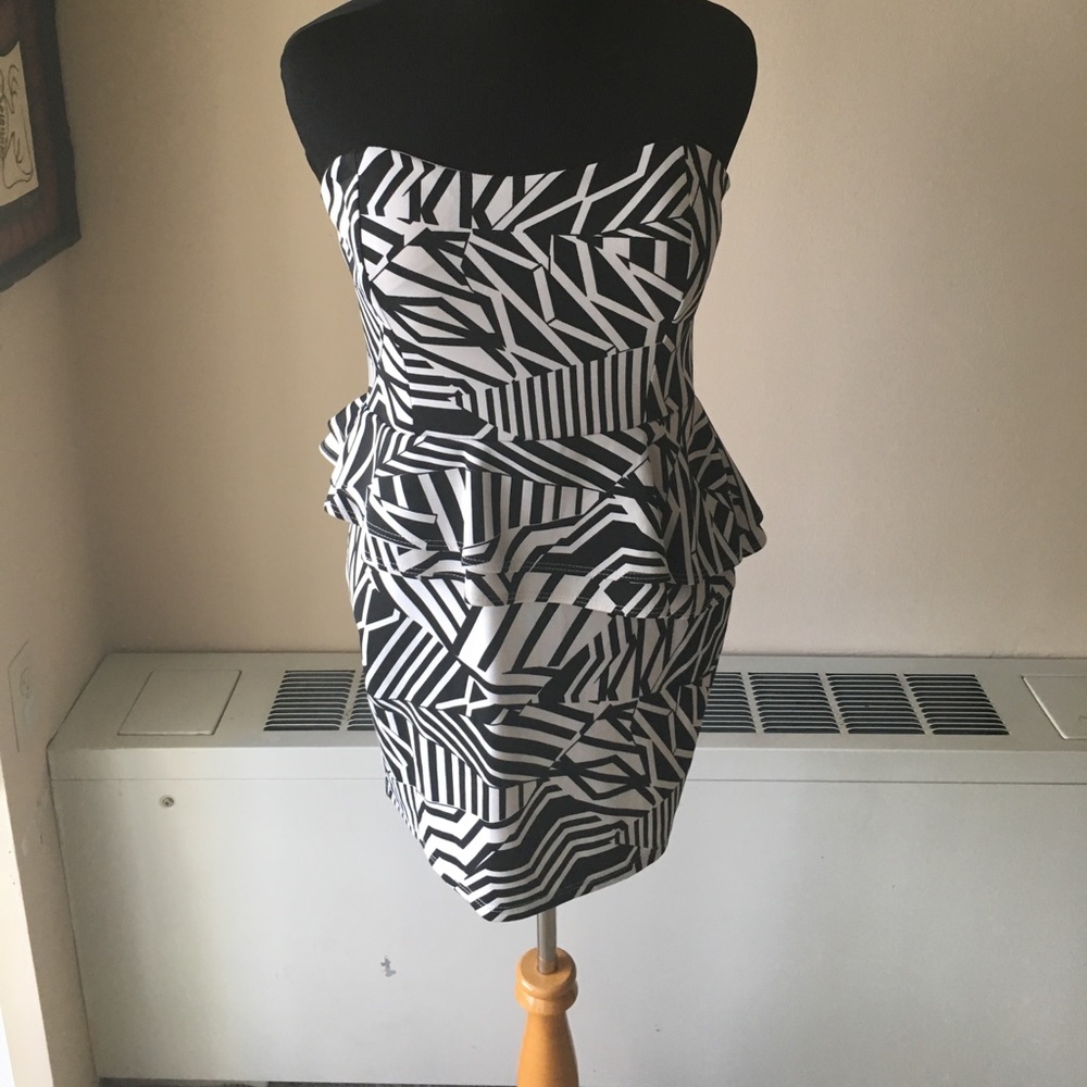 Black and white strapless mini dress