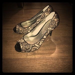 Guess Peep Toe Pumps