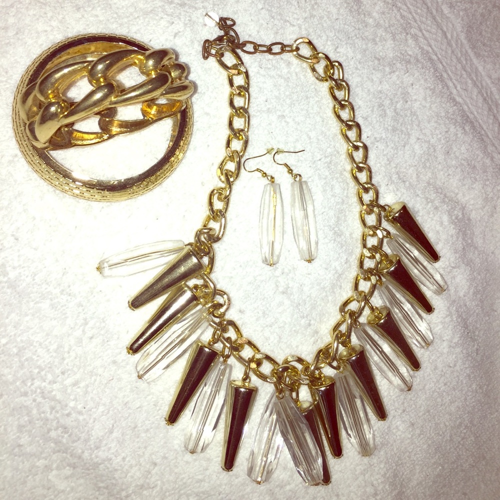 Charming Charlie's Gold jewelry set