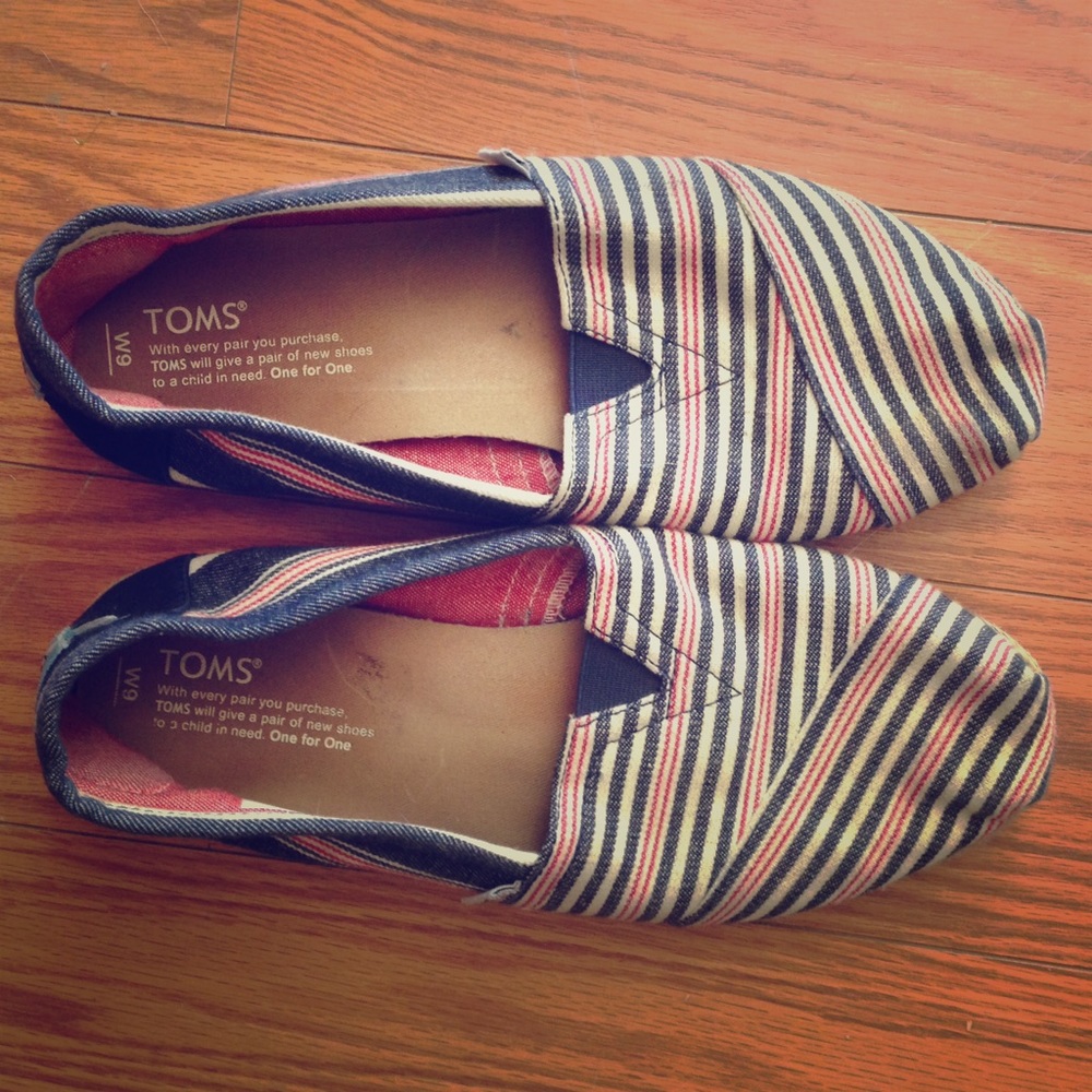 TOMS flats - stripped