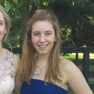 Meet your Posher, Rachel