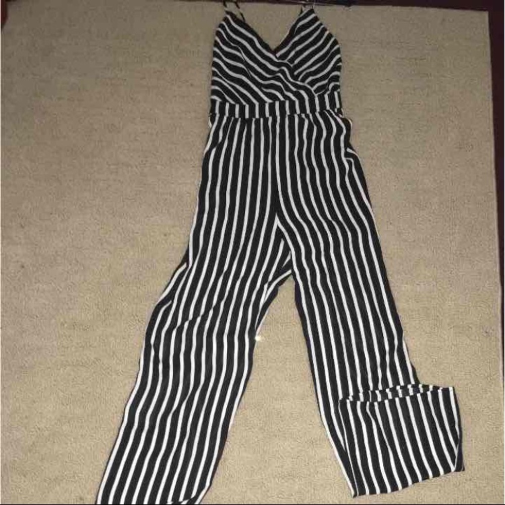 Forever 21 Jumpsuit / Romper