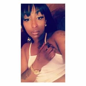 Meet your Posher, Jasmine