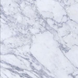 Meet your Posher, Emilia