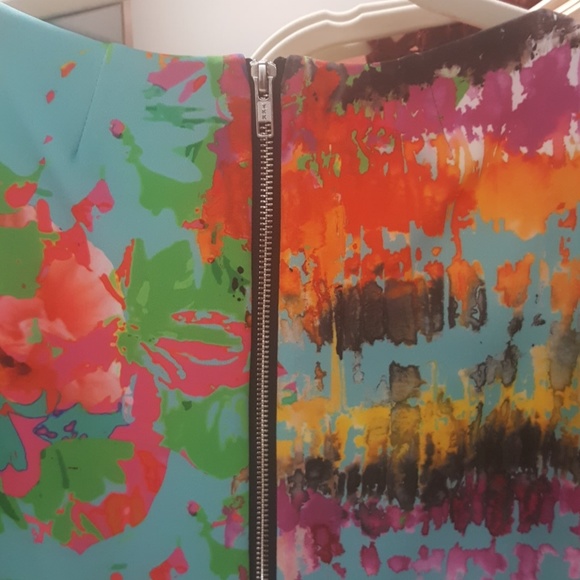 Dress - Picture 3 of 5