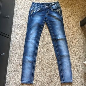 Miss Me skinny jeans size 27