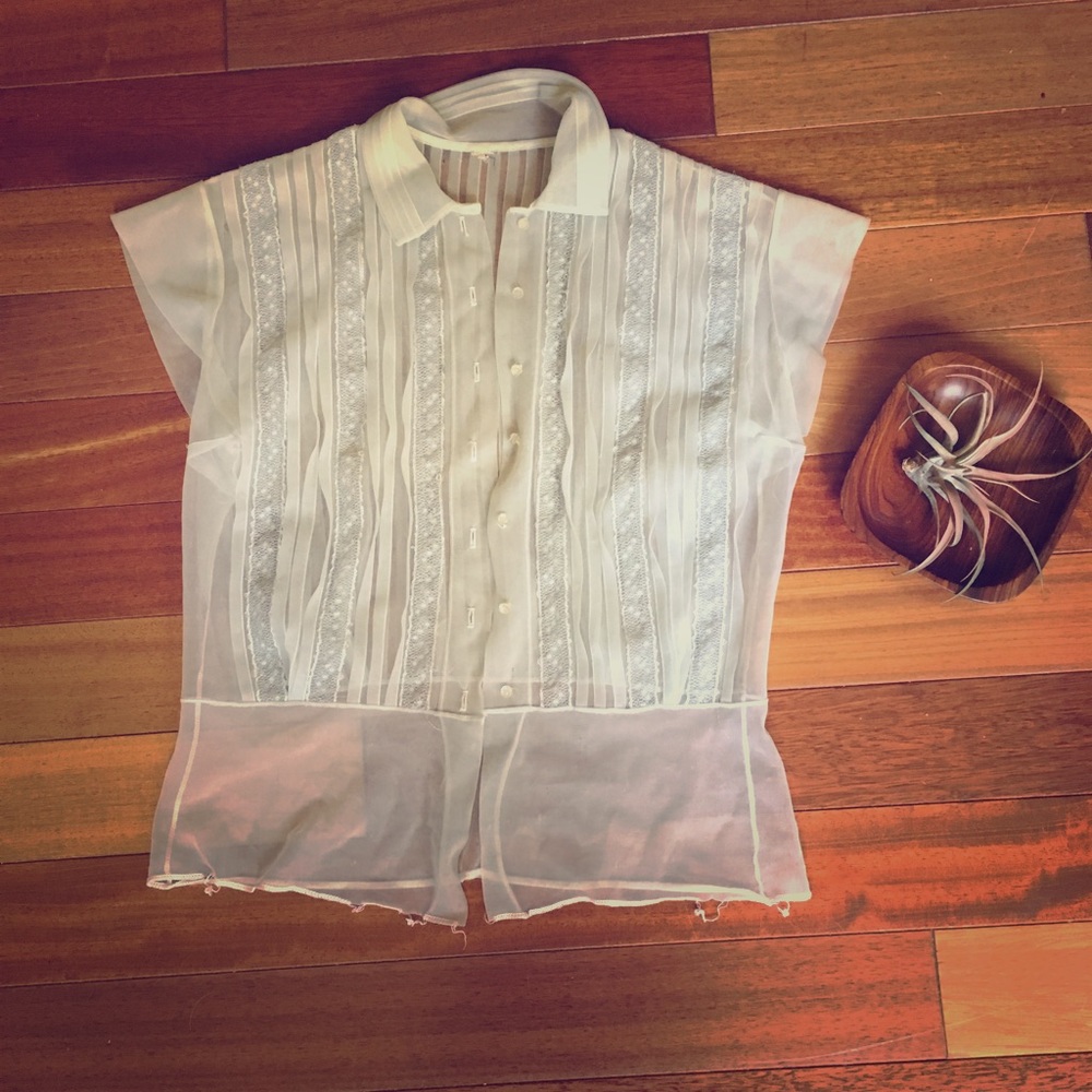 Vintage icy blue/green short sleeve top