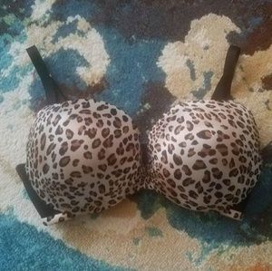 Cacique 38DDD Sateen pushup plunge bra