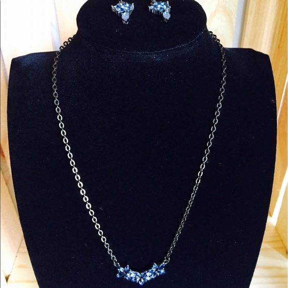 🔹GIVENCHY Vintage Parure Necklace/Earrings Set🔹 - Picture 3 of 7