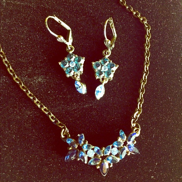 🔹GIVENCHY Vintage Parure Necklace/Earrings Set🔹 - Picture 1 of 7