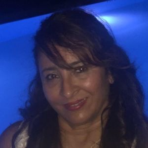 Meet your Posher, Ionara