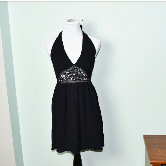 Dresses & Skirts - Beautiful Black Crochet Detail Flowy Dress