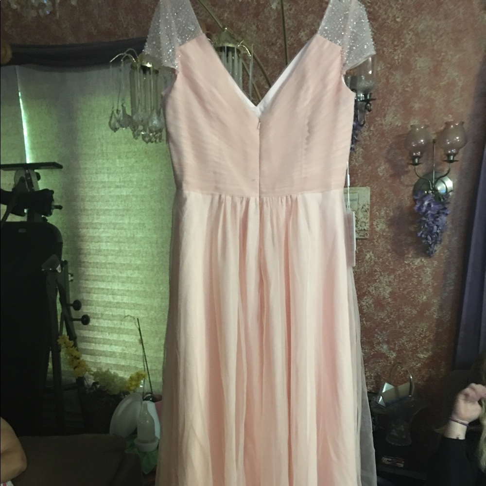 Does Not Fit Says Size 12 But Runs Small - image 3