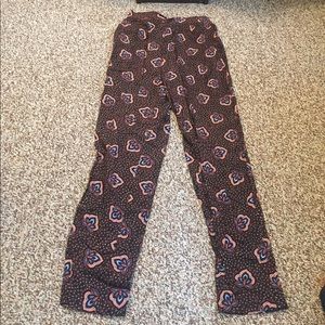 Patterned pants
