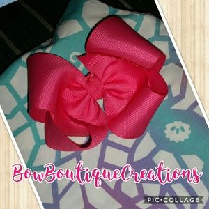 Largr Boutique Hair Bow